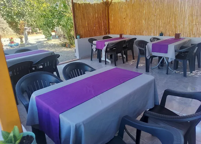 Greeneye Bed & Breakfast *